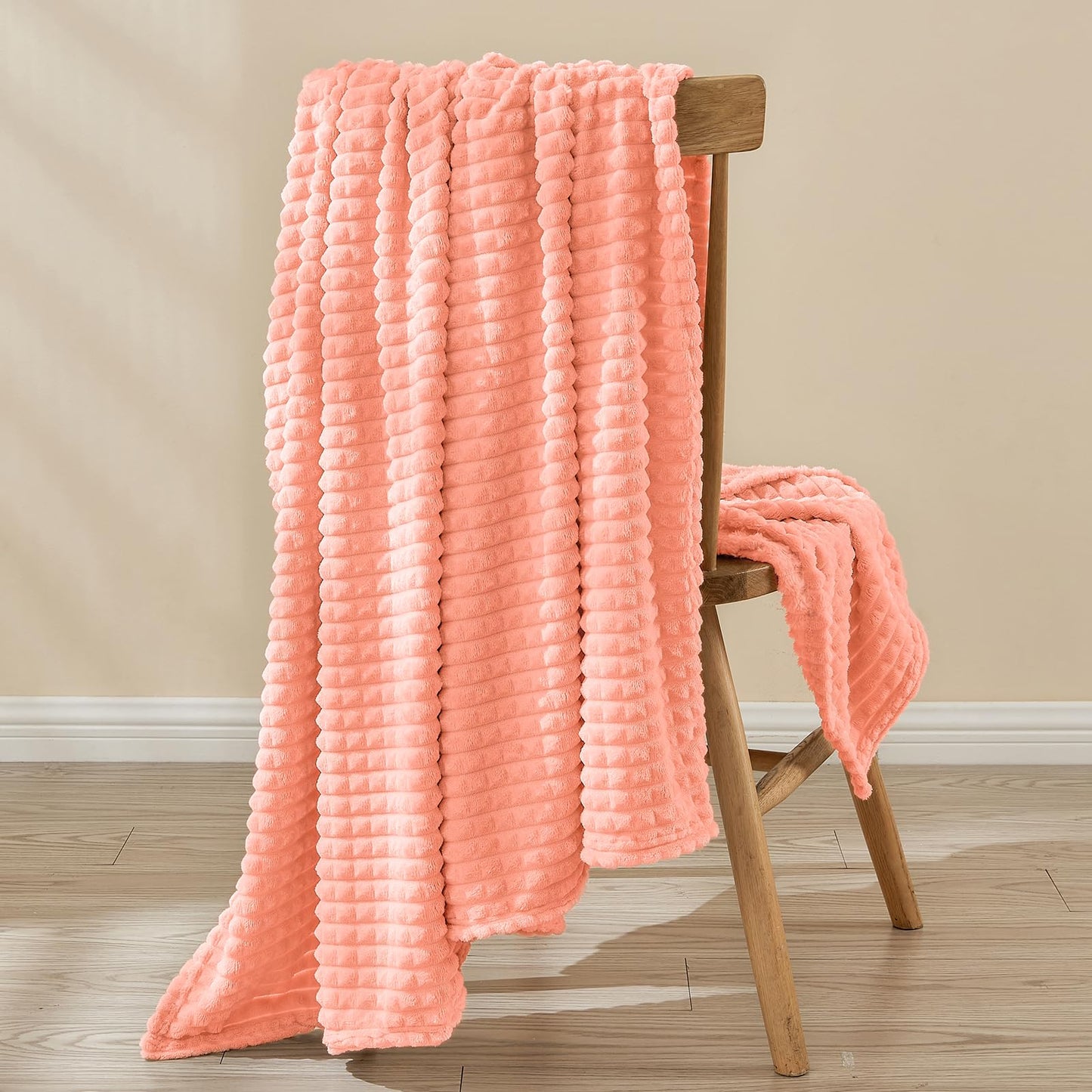 Large Fleece Flannel Throw Blanket Soft Warm Sofa Blanket – Pink 200x230cm
