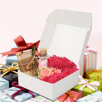 Kurtzy White Kraft Boxes with Lid (50pcs) - Cardboard, 12 x 12 x 5 cm - Easy Assembly Favor Boxes for Parties, Birthdays,