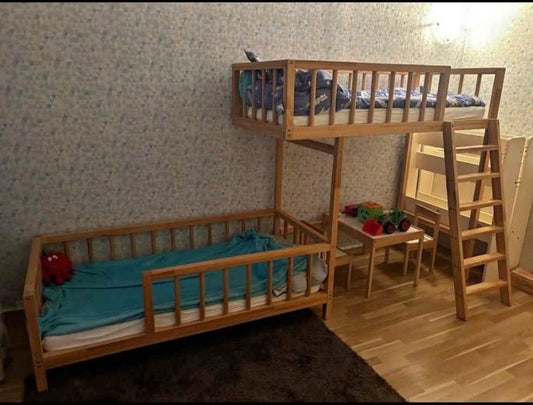 Masīvkoka divstāvu bērnu gultu komplekts ar matračiem - Gultify